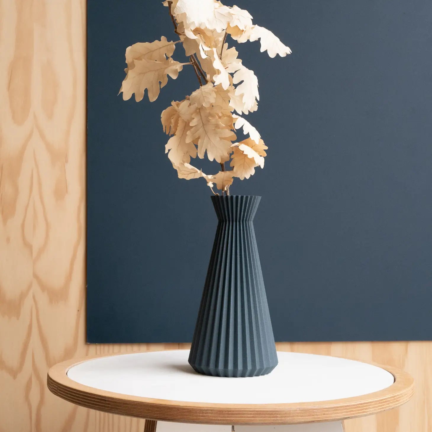 Ishi Vase, perfect for dried flowers