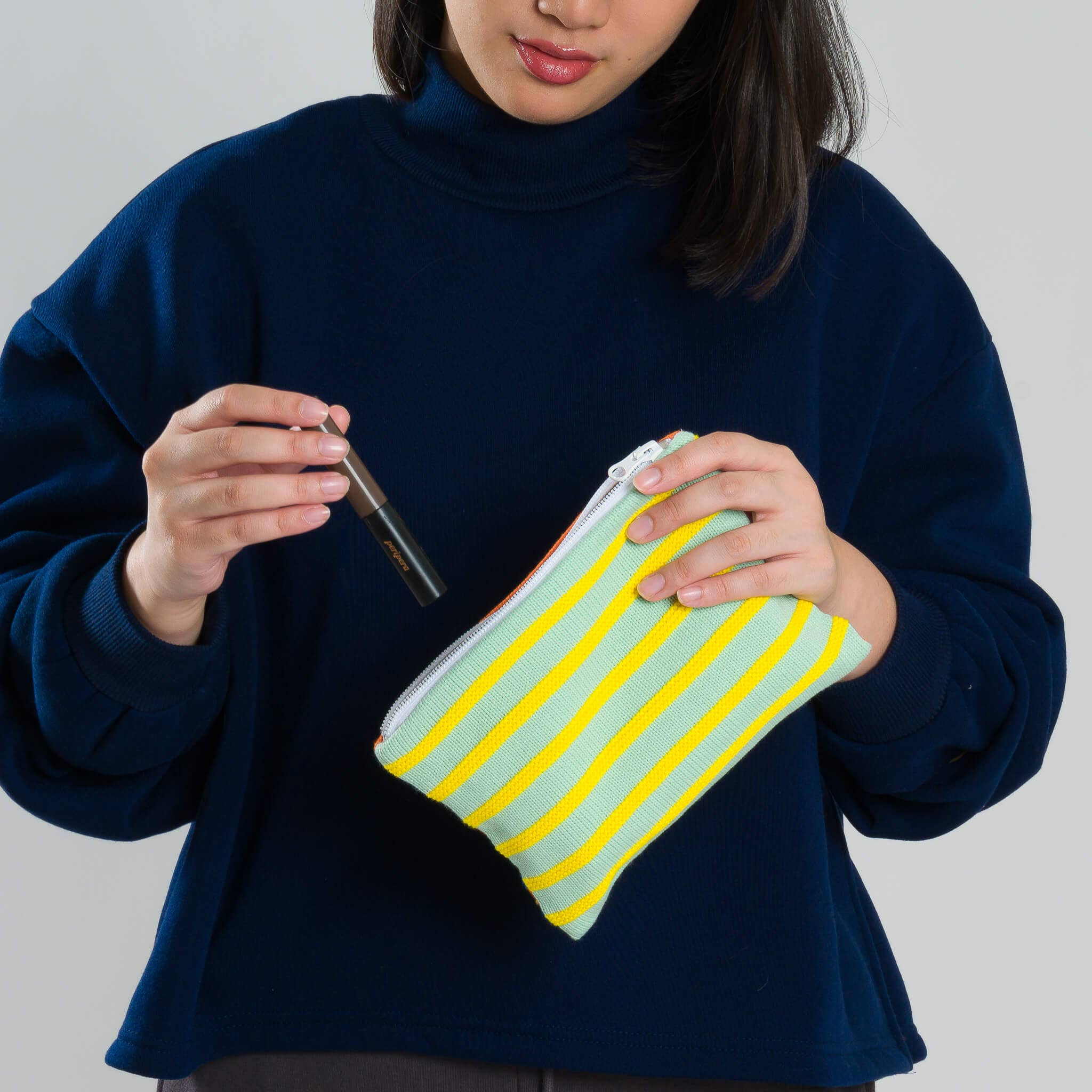 Super Stripe Knit Pouch